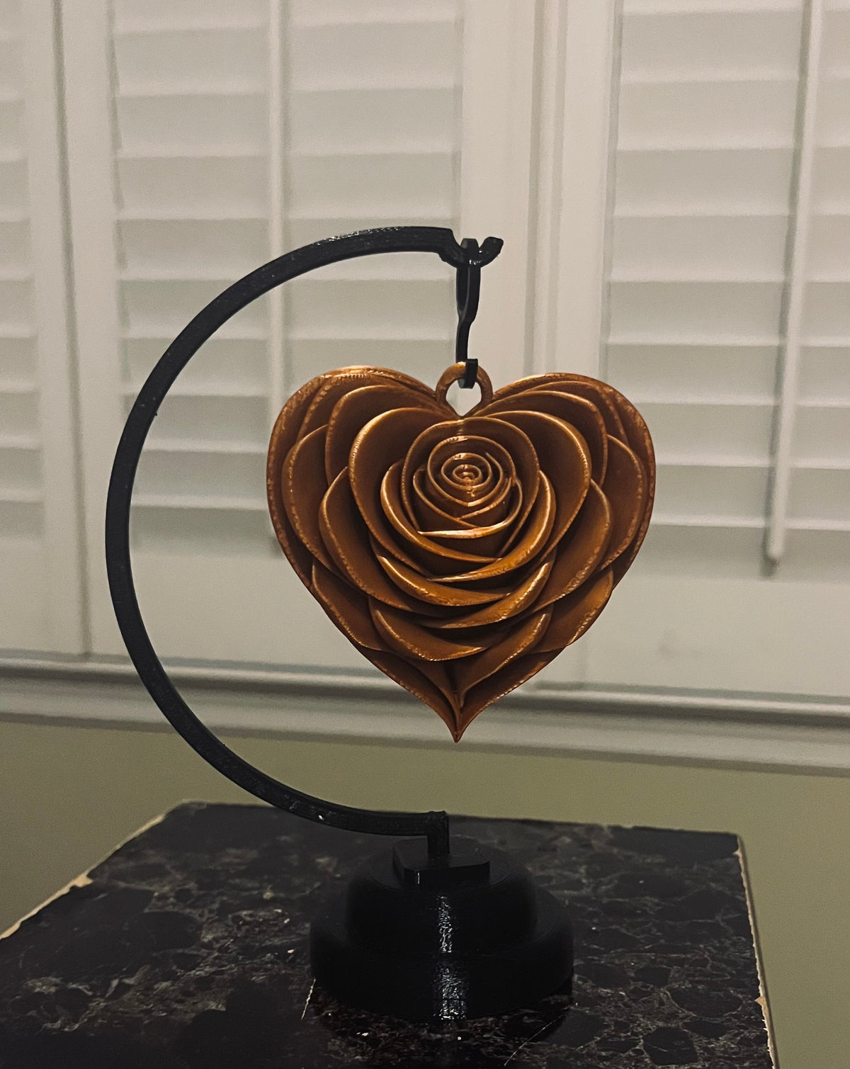 3D Printed Hanging Heart Decorative