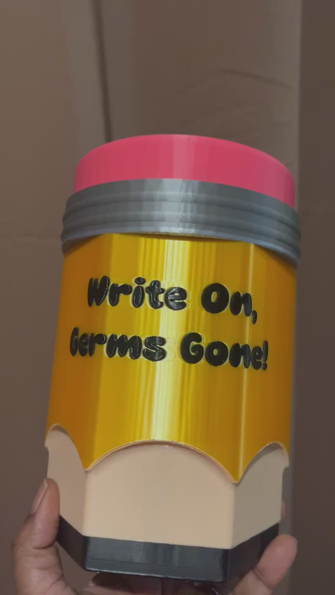 3D Printed Wipe Holder with Custom Text – E&T's Custom 3D Prints